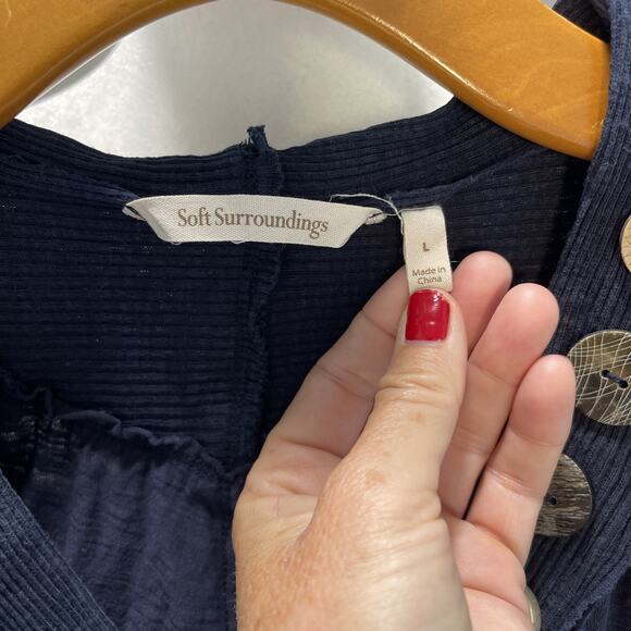 Soft Surroundings Sz L Navy Blue Long Sleeve Top Shirt Boho Cottage Core V Neck - Picture 5 of 12